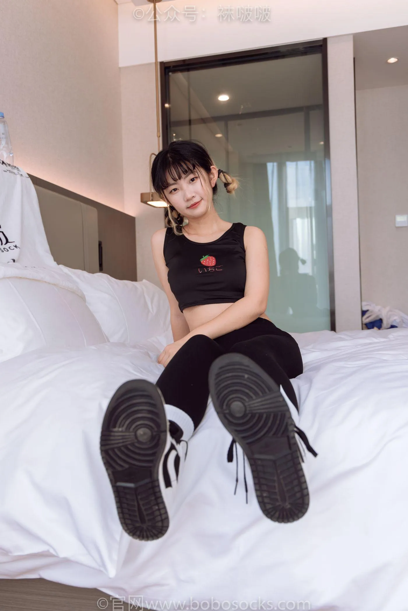 [BoBoSocks袜啵啵]NO.059 砂糖-AJ板鞋、白棉袜、裸足 [142P]插图4
